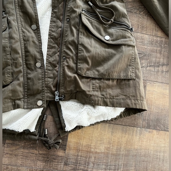 Long winter coat - Picture 2 of 4